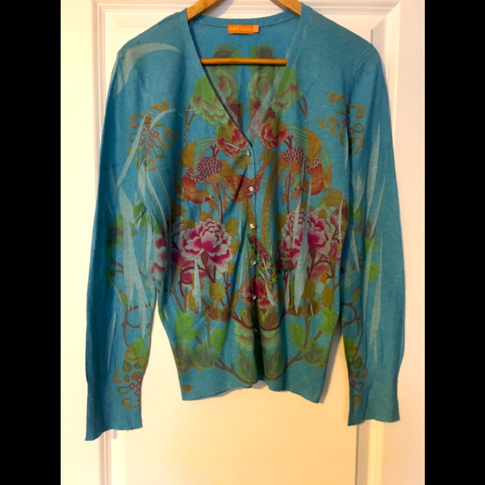 Cardigan sweater